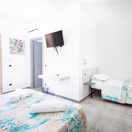 S'Omu E Chicchinu Rooms Cardedu Buitenkant foto