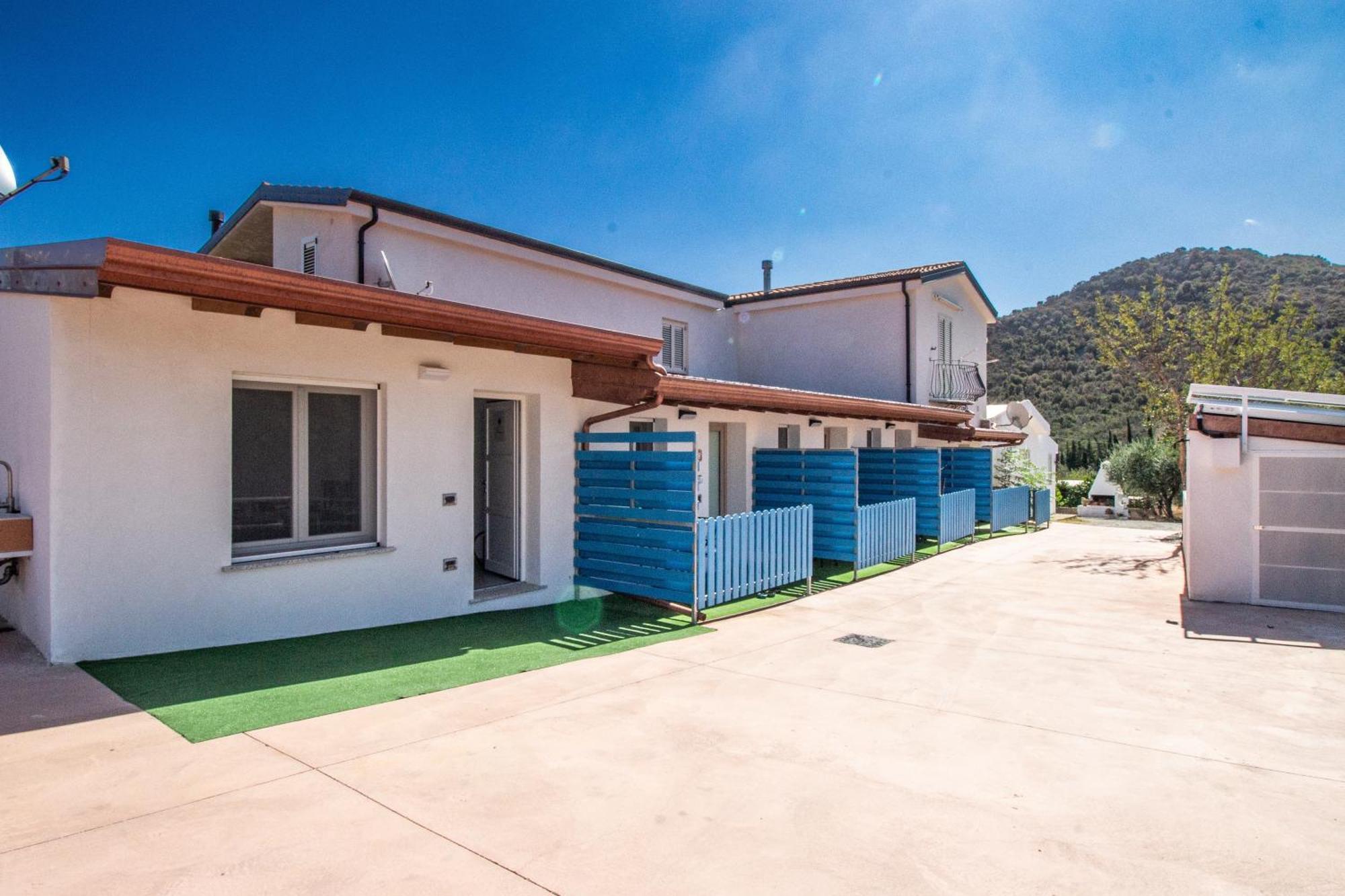 S'Omu E Chicchinu Rooms Cardedu Buitenkant foto